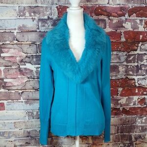 WR Zip Front Cardigan Sweater w/Detachable Fur Collar